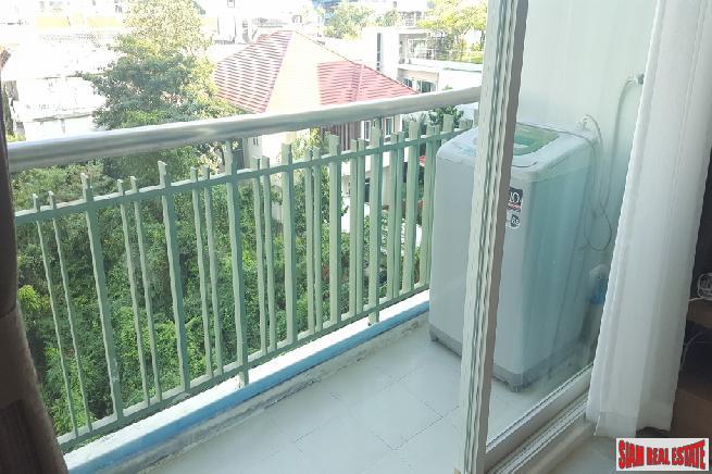 Prasanmitr Condominium