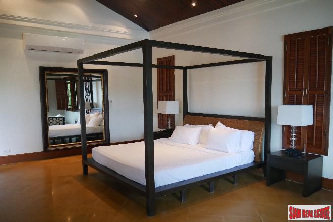 Lake Shore Villas | Exceptional Lake View Four Bedroom House for Sale in Laguna