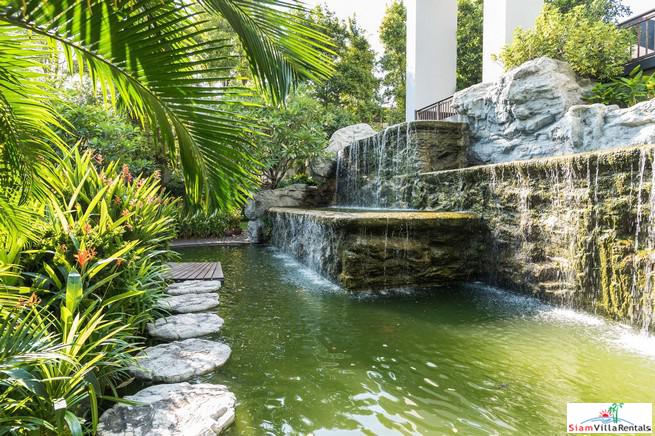 Circle Condominium | Show Quality Luxury Two Bedroom Condo in Phetchaburi with Unblocked City Views-23