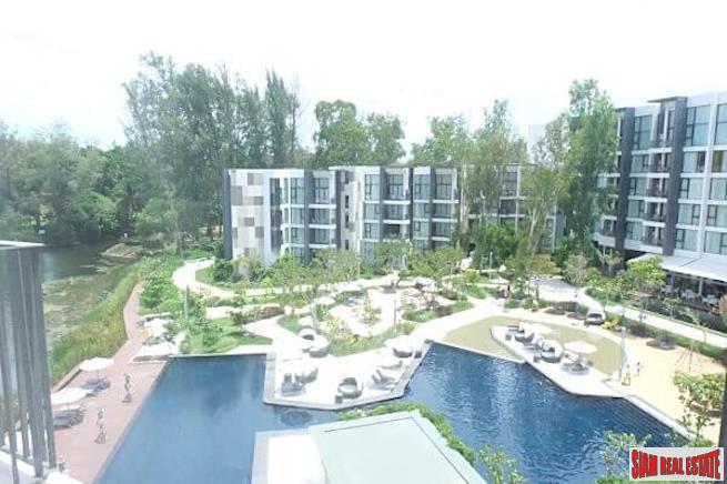 Cassia Residence | Exceptional Sea Views from this Two Bedroom Laguna Condo
