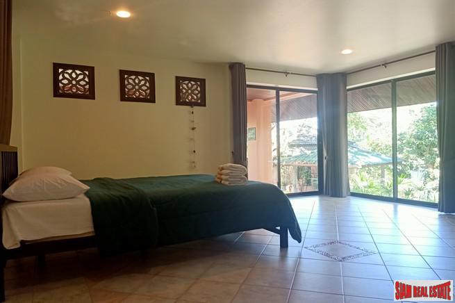 Large Private Four Bedroom House with Pool for Rent on One Rai of Land in Chalong-8