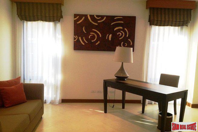 Laguna Village Townhomes | Garden and Lagoon Views from this Lovely Three Bedroom Townhome