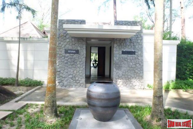 Banyan Tree Residence | Exclusive One Bedroom Pool Villa with Lagoon Views