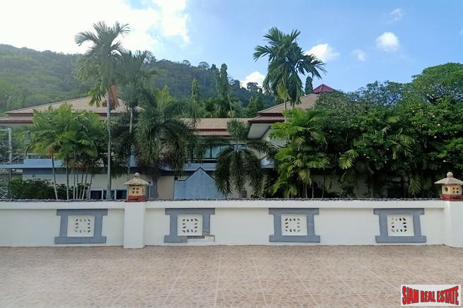 Extra Large Three Bedroom House for Sale in Chalong with Private Pool and Roof Top Terrace