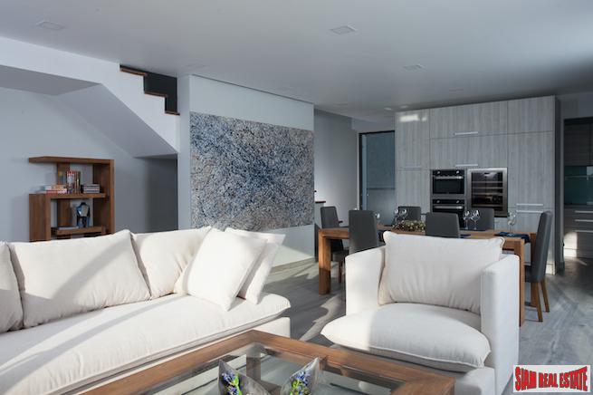 Sea View Prestigious Six Bedroom Pool Villa for Sale in New Kamala Development