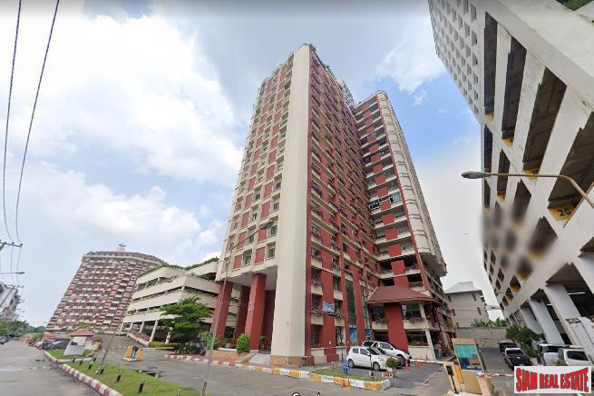 Country Complex Tower B BTS Bangna | 260 sqm 11th Floor Renovated 5 Units Combined Condo on Bangna Intersection