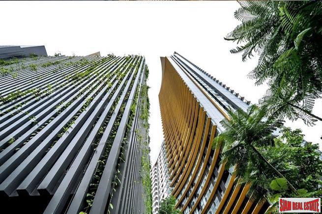 The Lumpini 24 | Fantastic City Views and Excellent Facilities - Two Bedroom Condo for Sale on Sukhumvit 24