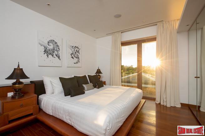 The Waterfront Royal Villas | Five Bedroom Luxury House with 23m Private Boat Berth for Sale