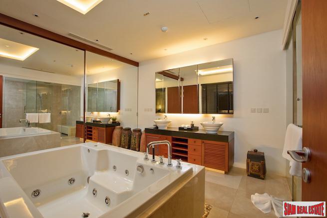 The Waterfront Royal Villas | Five Bedroom Luxury House with 23m Private Boat Berth for Sale
