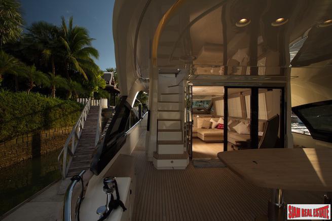 The Waterfront Royal Villas | Five Bedroom Luxury House with 23m Private Boat Berth for Sale