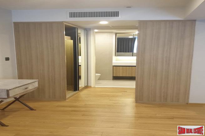 Na Va Ra Residence | New Modern One Bedroom Condo for Rent only 500 m. to BTS Chitlom