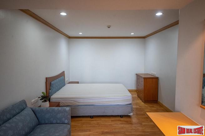 Sachayan Mansion | Extra Large Two Bedroom Apartment for Rent in Thong Lo + Pet Friendly-19