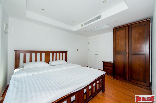 Kata Ocean View Condominium