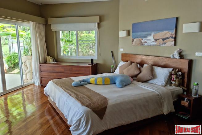 Loch Palms Garden Villas | Two Bedroom Lake View House for Sale on the Golf Course