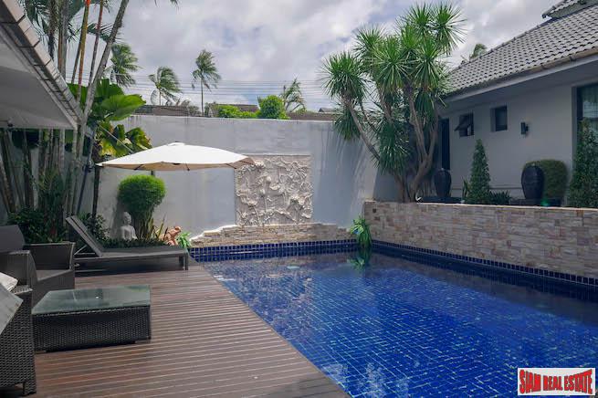 Loch Palm Courtyard Villas | Large Well Maintained Three Bedroom Villa with Large Private Swimming Pool