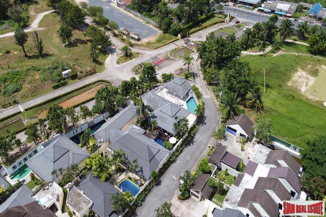 Loch Palm Courtyard Villas | Large Well Maintained Three Bedroom Villa with Large Private Swimming Pool