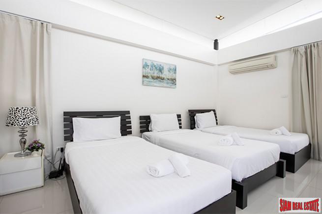 Laguna Park | Five Bedroom Three Storey House with Private Rooftop Pool for Rent