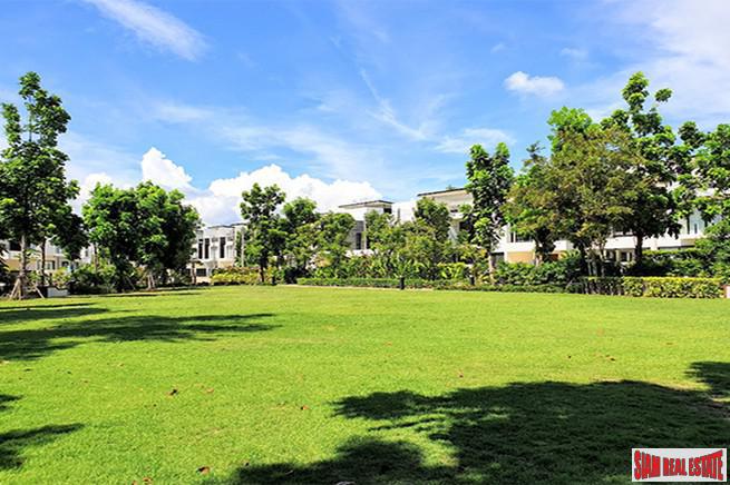 Laguna Park | Five Bedroom Three Storey House with Private Rooftop Pool for Rent-29