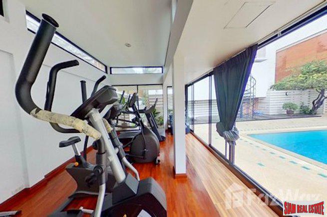 Wora Sukhumvit 49