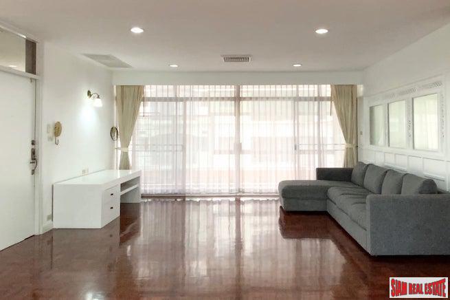 Wora Sukhumvit 49