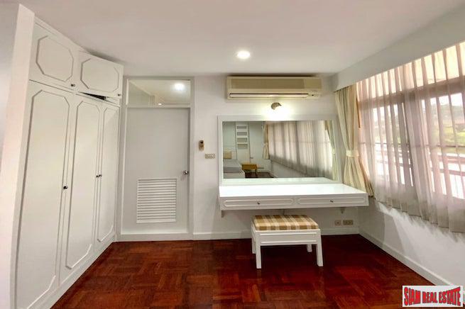 Wora Sukhumvit 49
