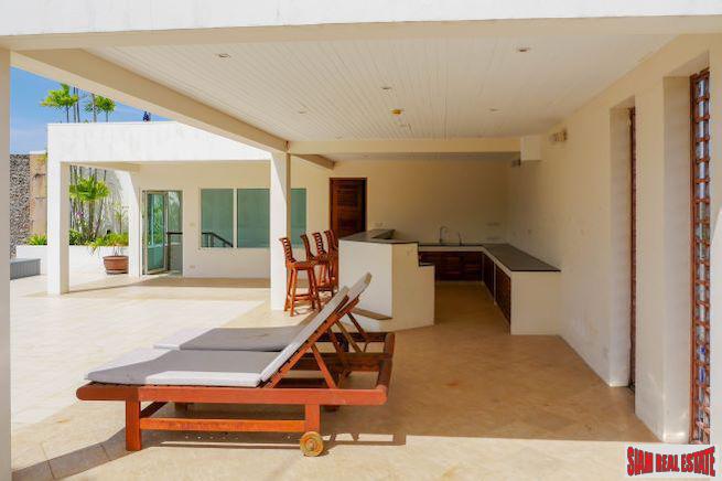 Ocean Breeze Resort & Suites