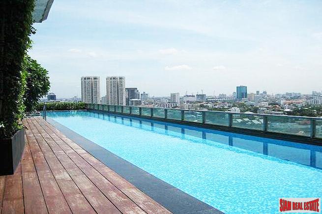 Thonglor Tower