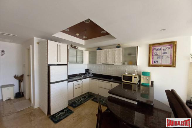 Bel Air Condominium | Huge 149 sqm Two Bedroom Condo with Partial Sea Views from the Balcony for Sale in Ao Makham