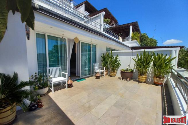 Bel Air Condominium | Huge 149 sqm Two Bedroom Condo with Partial Sea Views from the Balcony for Sale in Ao Makham