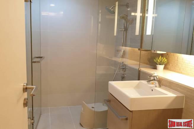 Mode Sukhumvit 61 | Big One Bedroom for Rent in a Low Rise Building Near BTS Ekkamai