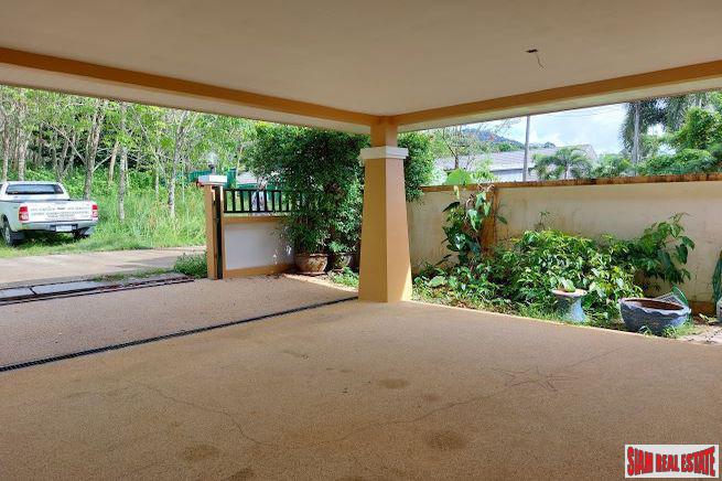 Nice Three Bedroom Single Storey House with Spacious Yard for Sale in Mission Hills
