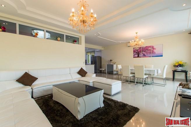Platinum Residence | Bright & Spacious Five Bedroom Pool Villa for Sale in a Gated Rawai Complex-6