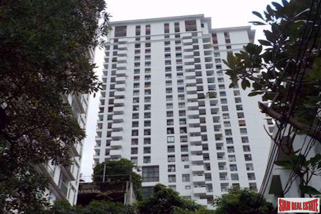 Ivy Servizio Thonglor by Ariva