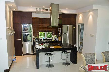 White House | Magnificent House with Sea Views for Sale in Tri Trang / Patong Area of Phuket