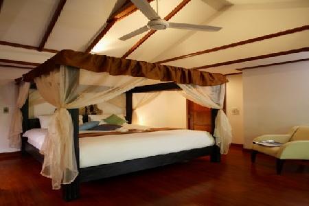 Katamanda | Modern Pool Villa with Three Bedrooms with Sea-Views for Long Term Rental at Kata
