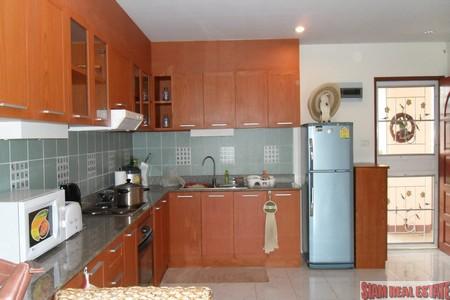 Palm Spring | Two Bedroom Condominium in Patong for Rent with Sea and Mountain Views