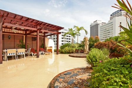 PARKROYAL Suites Bangkok