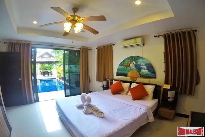 Balinese Style Three Bedroom Pool Villa near Loch Palm Golf Course in Kathu