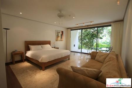 Luxury Pool Villas with Four Bedrooms in a Private Estate near Rawai Beach-14