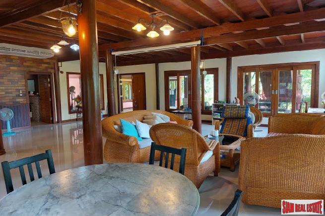 Three-Bedroom Thai-Style House in Ao Makham