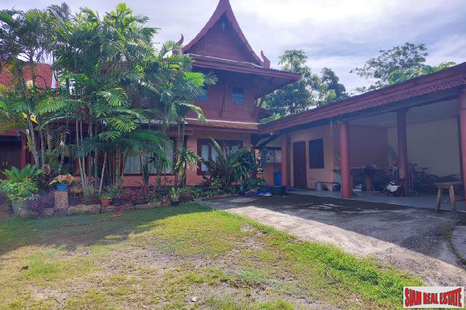 Three-Bedroom Thai-Style House in Ao Makham