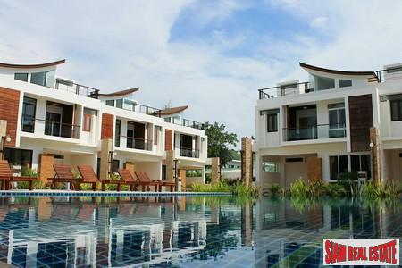 Three-Bedroom Townhomes with Jacuzzi Roof Terraces in Rawai