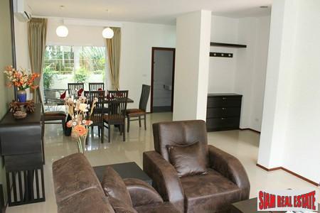 Three-Bedroom Townhomes with Jacuzzi Roof Terraces in Rawai-3