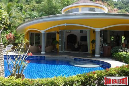 Impressive Tropical-Modern Two-Bedroom Pool Villa in Kathu