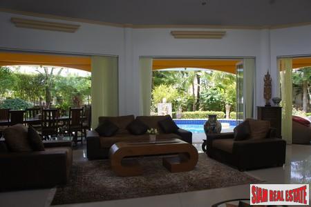 Impressive Tropical-Modern Two-Bedroom Pool Villa in Kathu