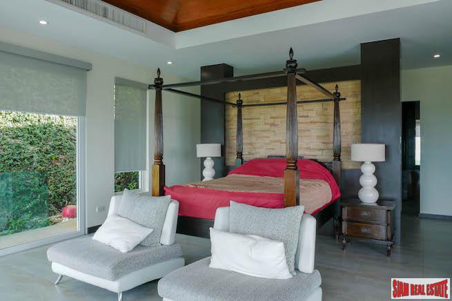 Sea View Five Bedroom Pool Villa with Many Extras for Sale in Pa Klok